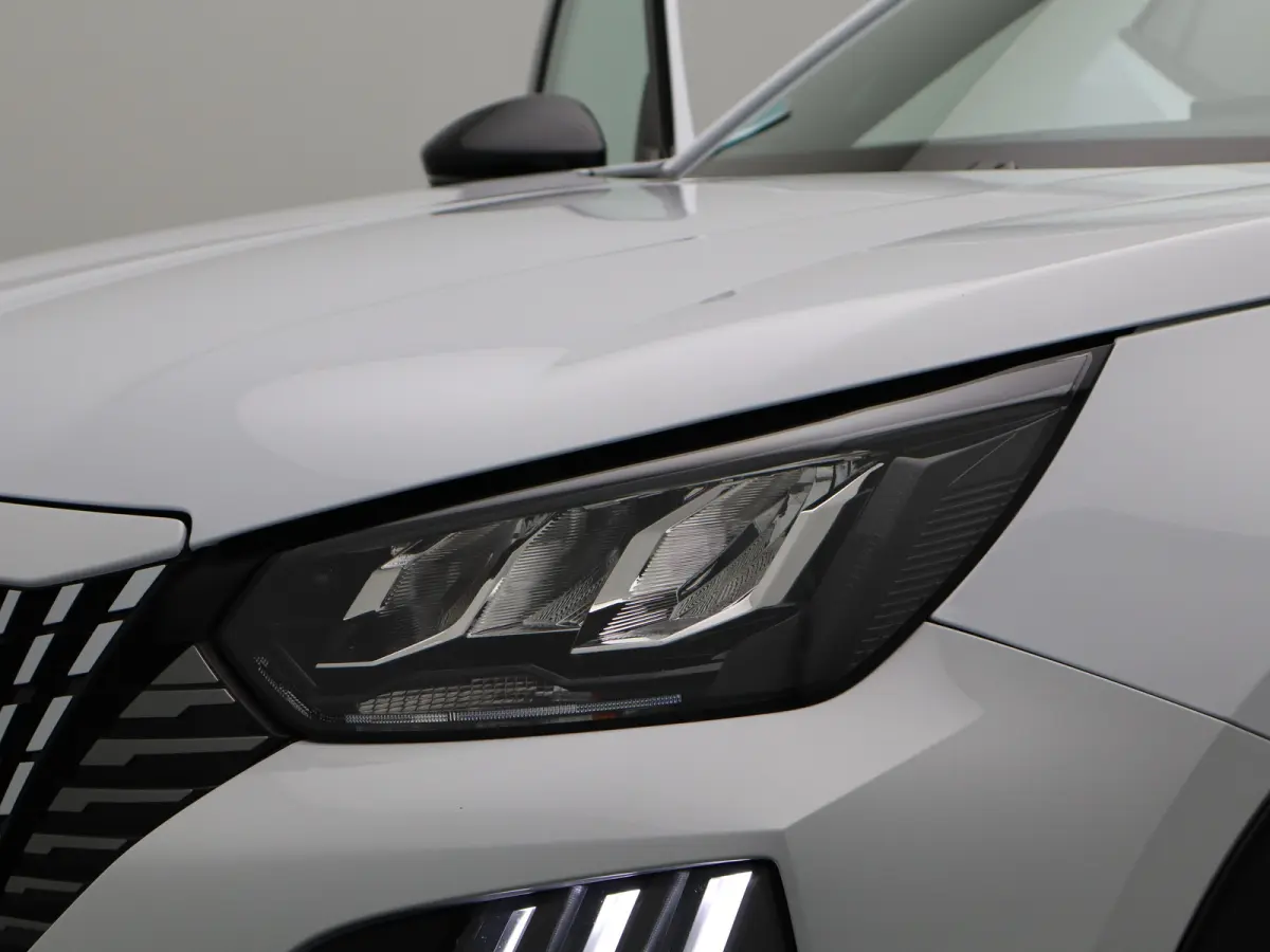 1.2 Hybrid 145 Allure | Apple Carplay | Camera | Adaptieve Cruise Control | Dodehoekdetectie | PDC V+A
