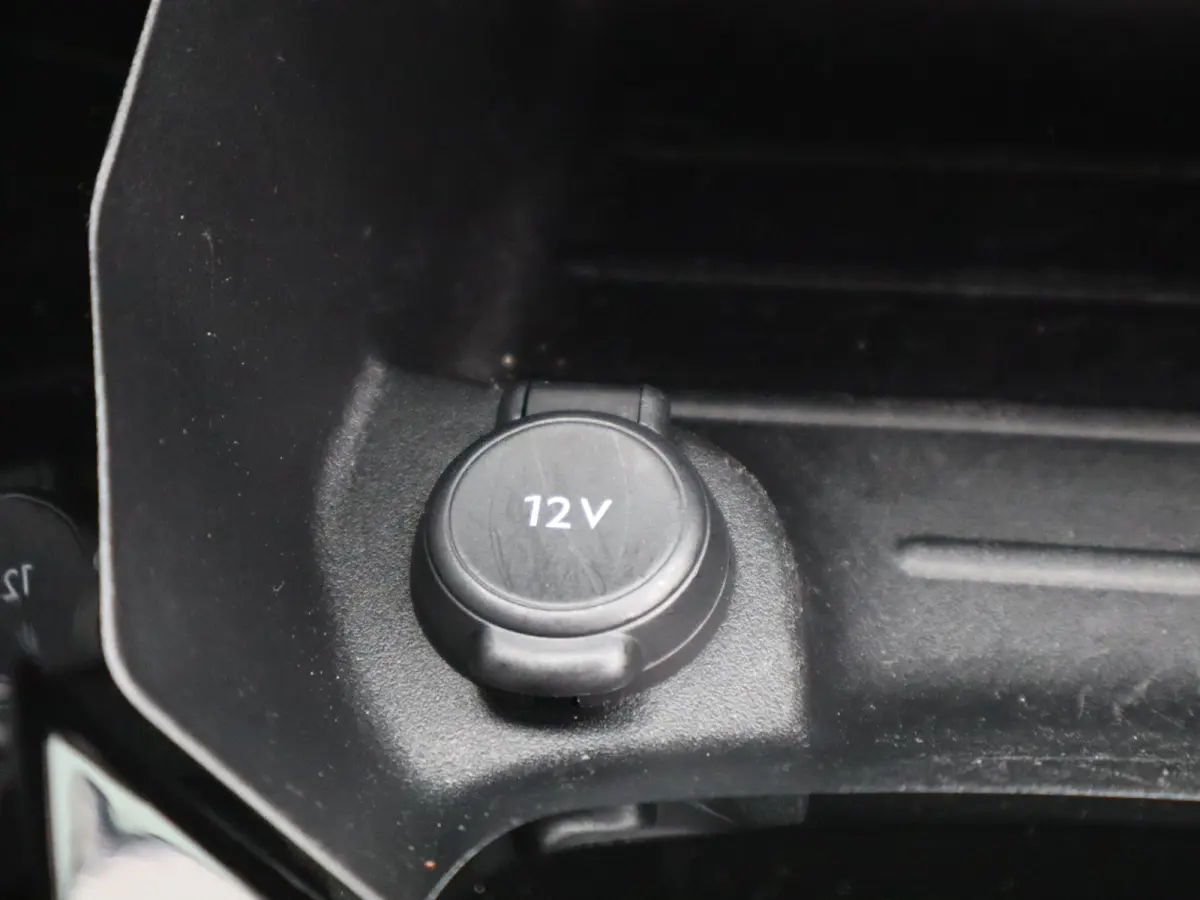 1.2 Hybrid 145 Allure | Apple Carplay | Camera | Adaptieve Cruise Control | Dodehoekdetectie | PDC V+A