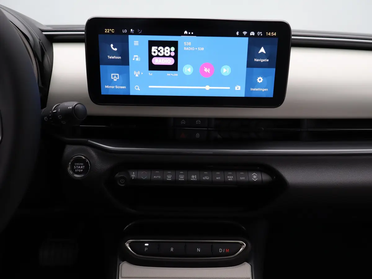 1.2 Hybrid La Prima | Camera | Steolverwarming | Elektrisch Verstelbare Bestuurdersstoel | Massagefunctie | Apple Carplay/Android Auto | Navigatie | Parkeersensoren Voor en Achter | Cruise C