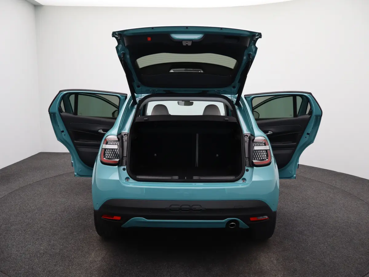 1.2 Hybrid La Prima | Camera | Steolverwarming | Elektrisch Verstelbare Bestuurdersstoel | Massagefunctie | Apple Carplay/Android Auto | Navigatie | Parkeersensoren Voor en Achter | Cruise C