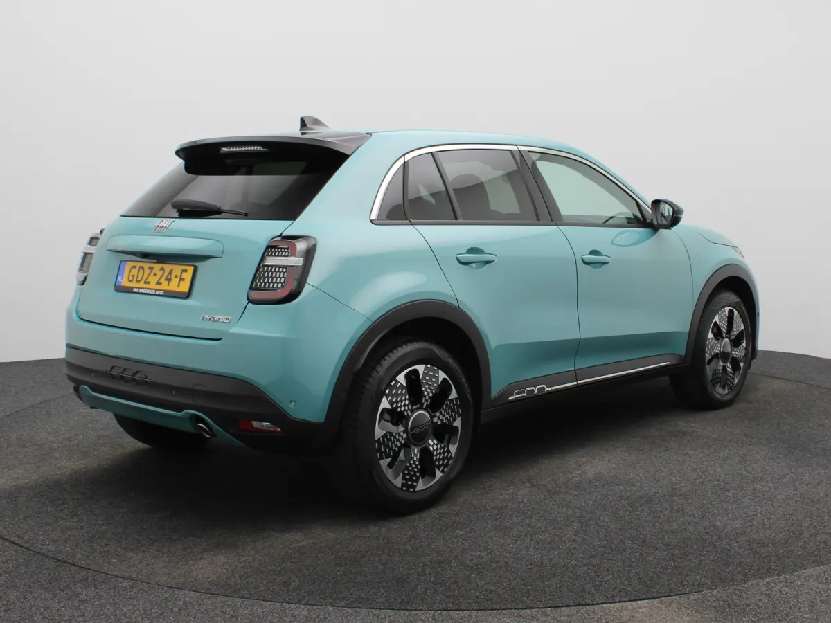 1.2 Hybrid La Prima | Camera | Steolverwarming | Elektrisch Verstelbare Bestuurdersstoel | Massagefunctie | Apple Carplay/Android Auto | Navigatie | Parkeersensoren Voor en Achter | Cruise C