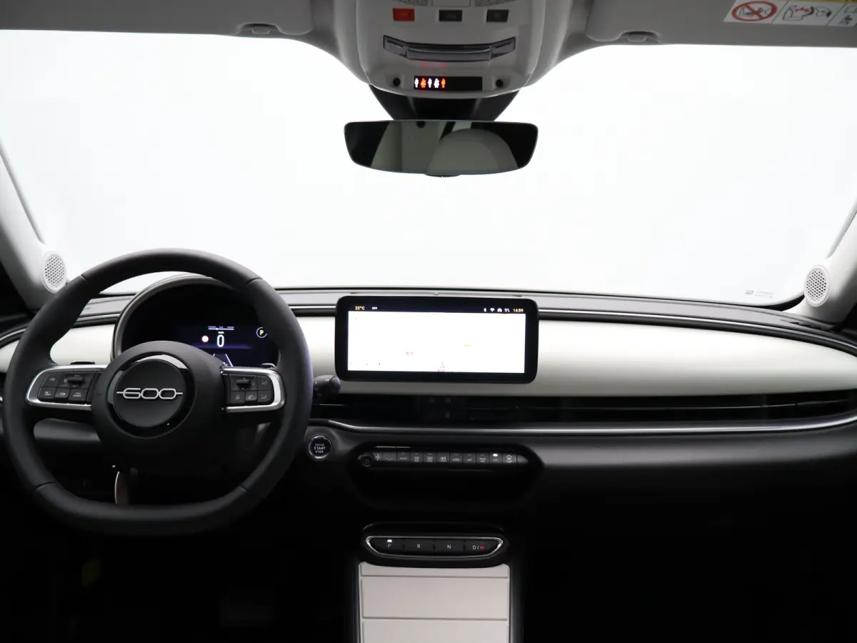 1.2 Hybrid La Prima | Camera | Steolverwarming | Elektrisch Verstelbare Bestuurdersstoel | Massagefunctie | Apple Carplay/Android Auto | Navigatie | Parkeersensoren Voor en Achter | Cruise C