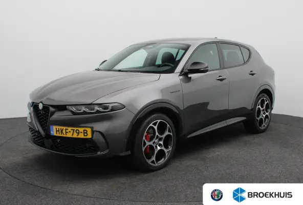 1.5T Hybrid Veloce | Achterbank met armsteun en skiluik | Achteruitrij assistent | Achteruitrijcamera