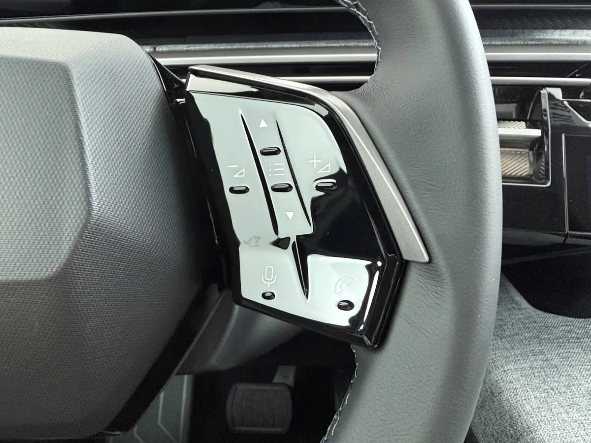 | Demo Deal | Allure Avantage 210 73 kWh | Cruise control adaptief met Stop&Go | Dodehoek detectie | Rondomzicht camera