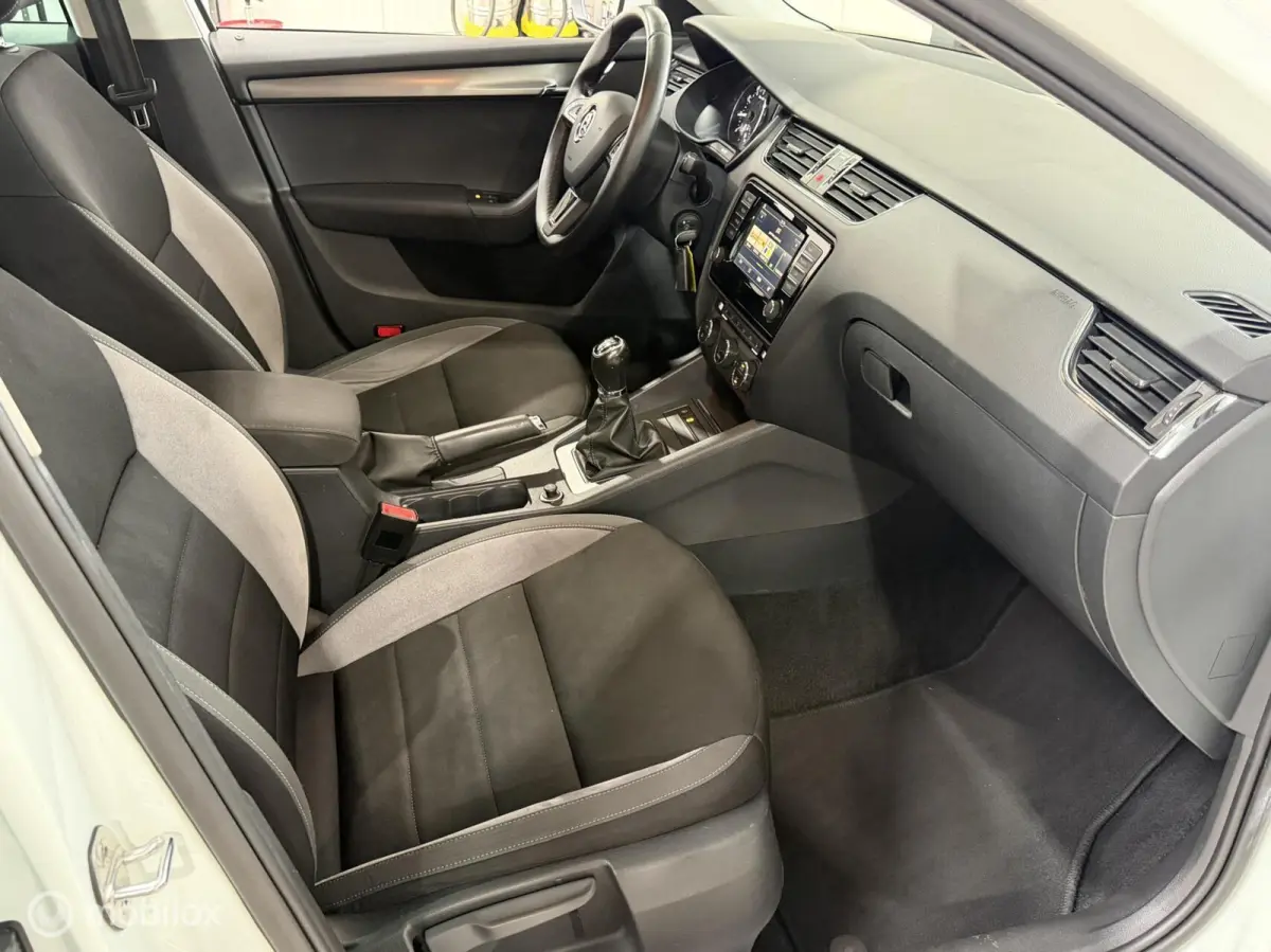 1.0 TSI Greentech Style Business