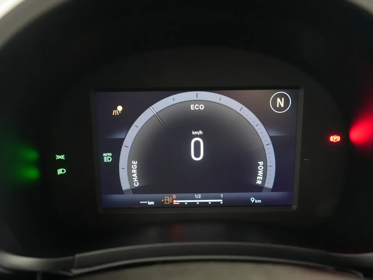 1.2 Hybrid La Prima | Achteruitrijcamera | Airco (automatisch) | Apple Carplay/Android Auto|telefoonintegratie premium