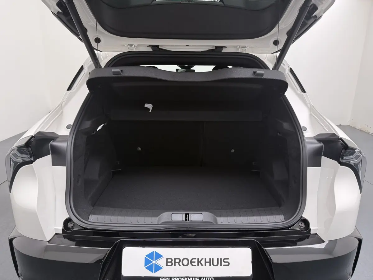 Ibrida 1.2 Sport Speciale | Achterlichten LED | Achteruitrijcamera met 180° Area view | Adaptive cruisecontrol (Adaptive Cruise Control)