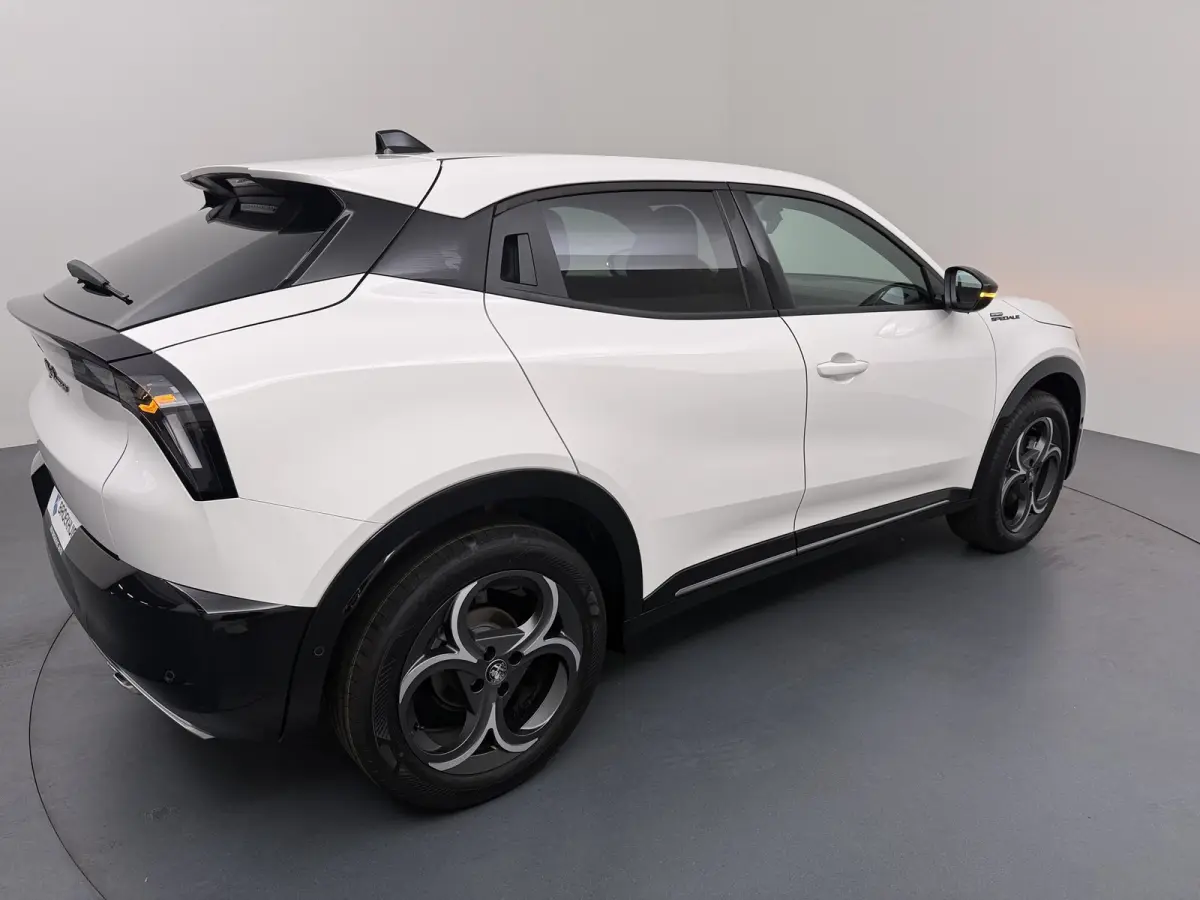 Ibrida 1.2 Sport Speciale | Achterlichten LED | Achteruitrijcamera met 180° Area view | Adaptive cruisecontrol (Adaptive Cruise Control)