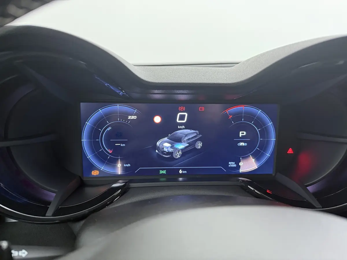 Ibrida 1.2 Sport Speciale | Achterlichten LED | Achteruitrijcamera met 180° Area view | Adaptive cruisecontrol (Adaptive Cruise Control)