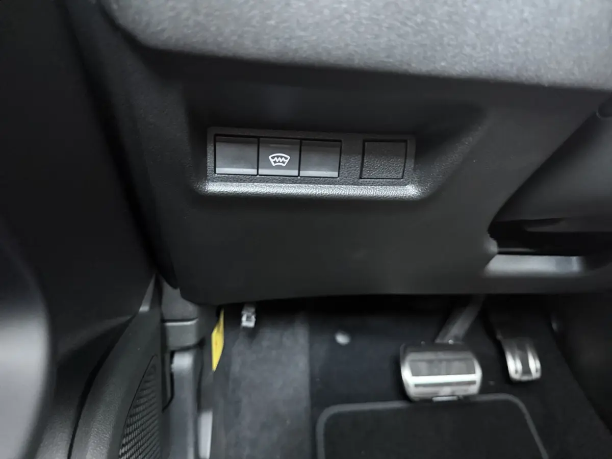 1.2 Turbo Hybrid Ibrida Ti | Achteruitrijcamera | Apple Carplay/Android Auto|telefoonintegratie premium | Armsteun voor