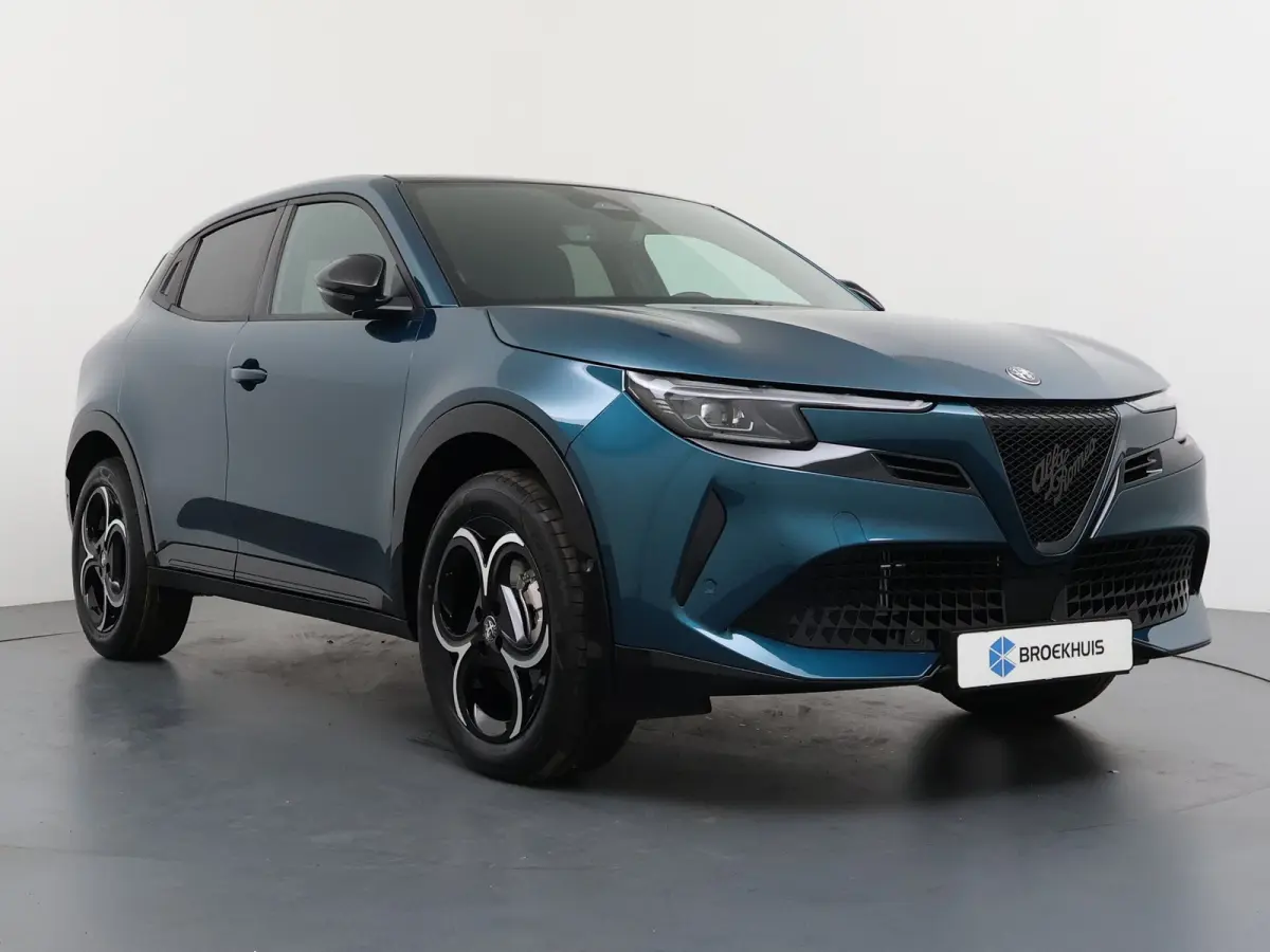 1.2 Turbo Hybrid Ibrida Ti | Achteruitrijcamera | Apple Carplay/Android Auto|telefoonintegratie premium | Armsteun voor