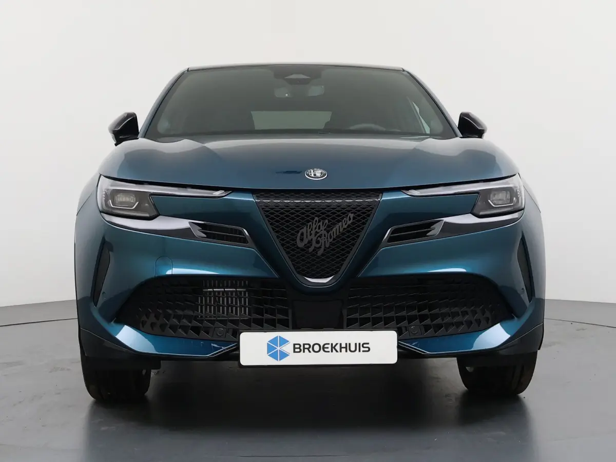 1.2 Turbo Hybrid Ibrida Ti | Achteruitrijcamera | Apple Carplay/Android Auto|telefoonintegratie premium | Armsteun voor