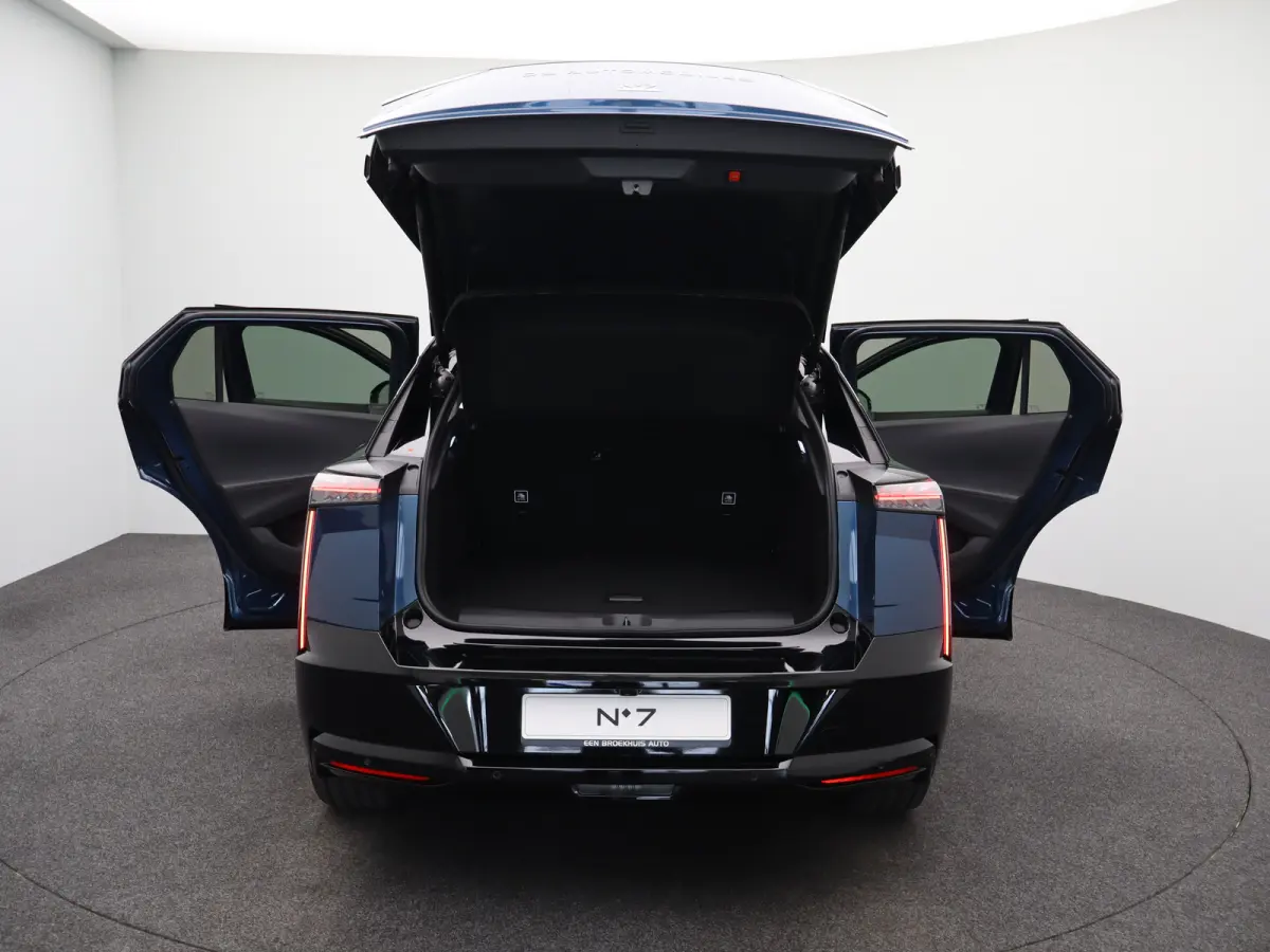 E-Tense Etoile 74 kWh | Nu in de showroom | Focal | leder | Stoel verw. + verkoeling | Massage | Panoramadak | 8 jaar garantie |