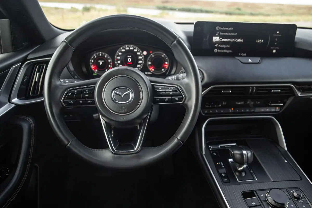 2.5 e-SkyActiv PHEV Homura CAMERA / STOELVERWARMING + KOELING / CARPLAY / ADAPTIVE CRUISE