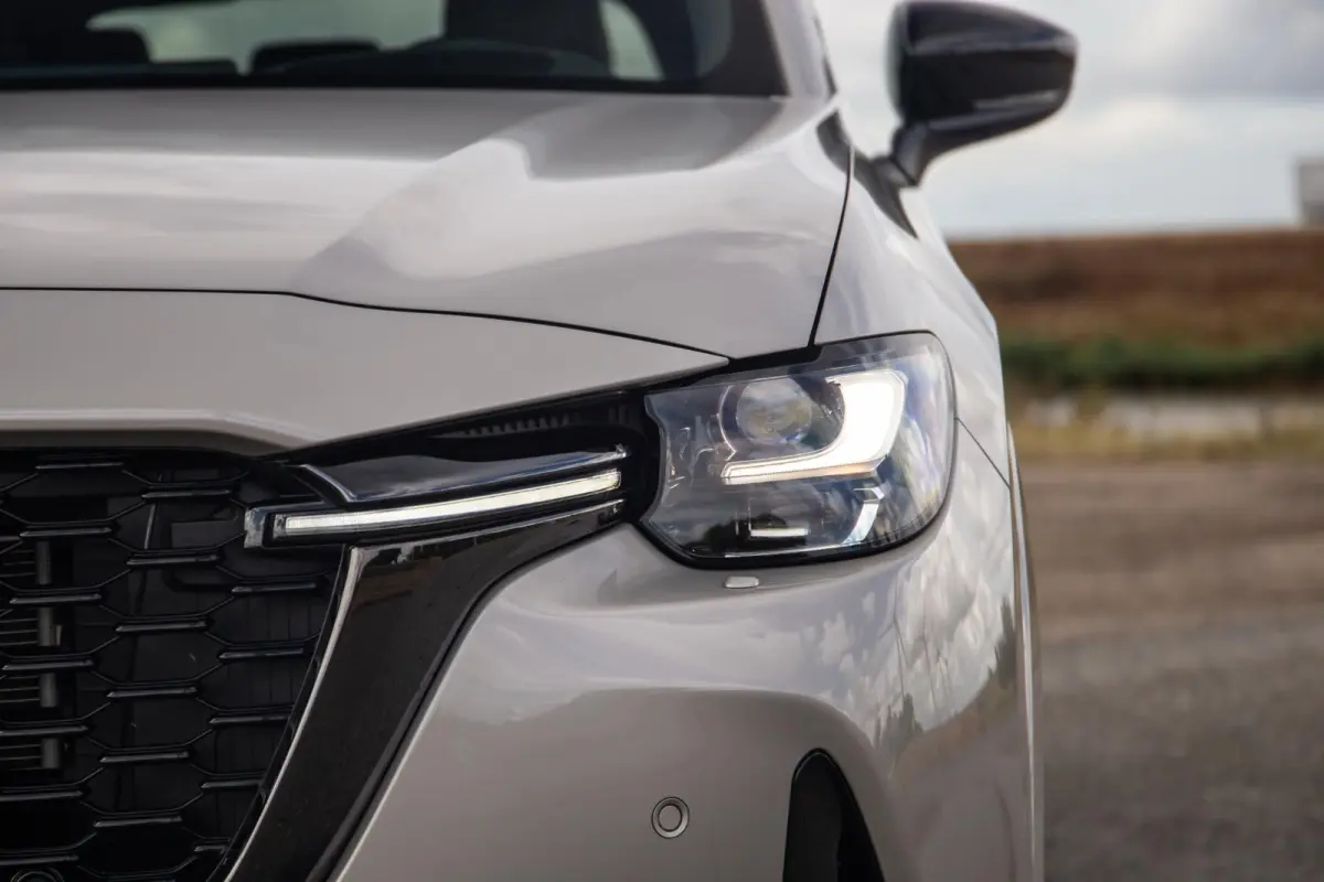 2.5 e-SkyActiv PHEV Homura CAMERA / STOELVERWARMING + KOELING / CARPLAY / ADAPTIVE CRUISE
