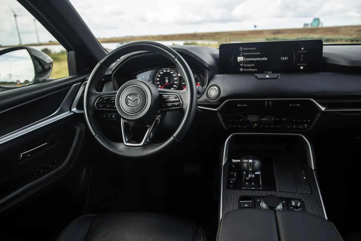 2.5 e-SkyActiv PHEV Homura CAMERA / STOELVERWARMING + KOELING / CARPLAY / ADAPTIVE CRUISE