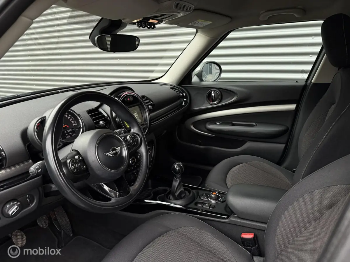 1.5 One Chili Business Plus | Adap Cruise | Keyless entry | LED | Navi | Stoelverw | Parkeersensor | Verw voorruit |