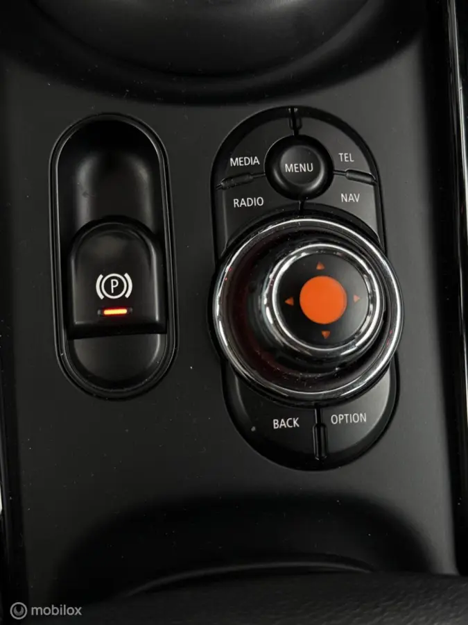 1.5 One Chili Business Plus | Adap Cruise | Keyless entry | LED | Navi | Stoelverw | Parkeersensor | Verw voorruit |