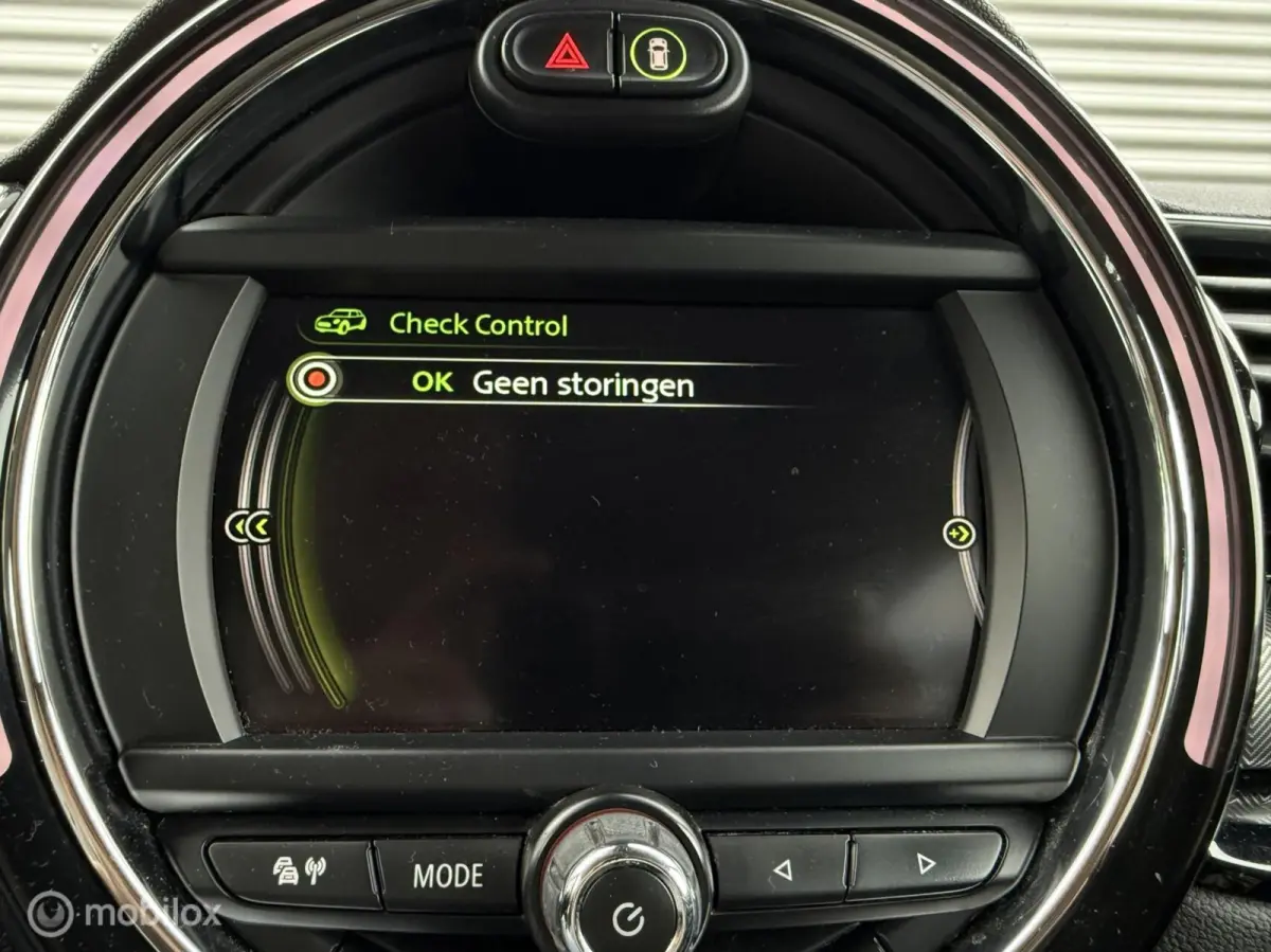 1.5 One Chili Business Plus | Adap Cruise | Keyless entry | LED | Navi | Stoelverw | Parkeersensor | Verw voorruit |