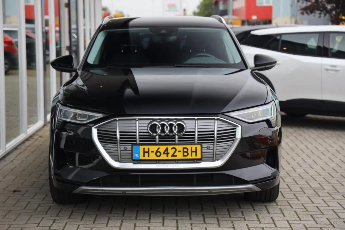 e-tron 50 quattro Launch edition 71 kWh|Trekhaak|SOH 93%|Zwart LMV|Navi|Clima|Cruise|Virtiual Display