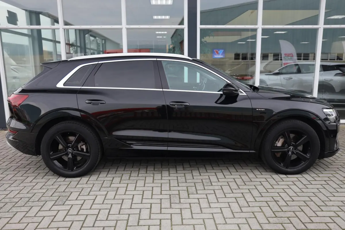e-tron 50 quattro Launch edition 71 kWh|Trekhaak|SOH 93%|Zwart LMV|Navi|Clima|Cruise|Virtiual Display