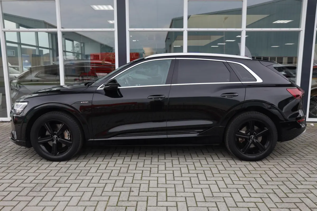 e-tron 50 quattro Launch edition 71 kWh|Trekhaak|SOH 93%|Zwart LMV|Navi|Clima|Cruise|Virtiual Display