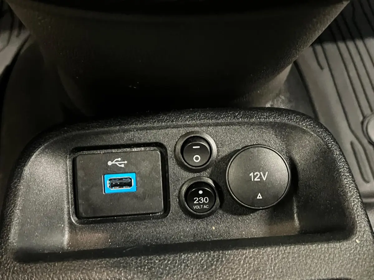 1.5 EcoBlue L2 Trend Achterklep Cruise Control