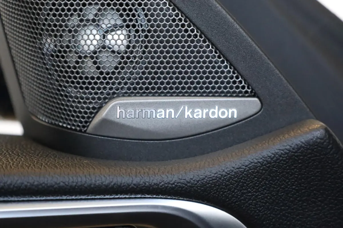 M4 Competition xDrive | Driving Assistant Professional | Head-Up Display | Harman/Kardon | Air Collar