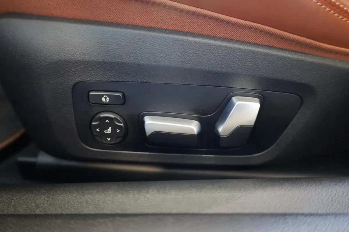 M4 Competition xDrive | Driving Assistant Professional | Head-Up Display | Harman/Kardon | Air Collar