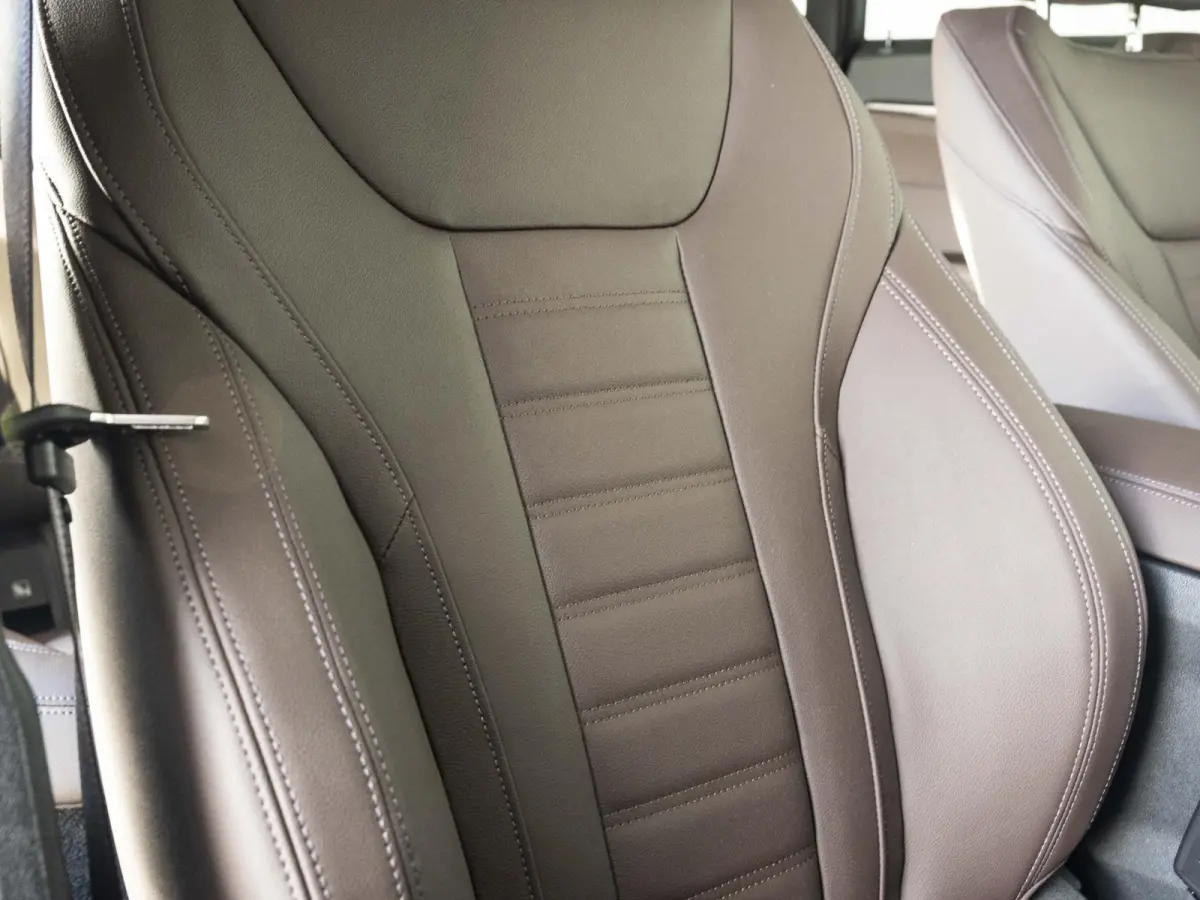 420i | M Sportpakket Pro | Comfort Access | 19 inch | HIFI | M Sportonderstel | Stuurwielrand verwarmd | Achteruitrijcamera