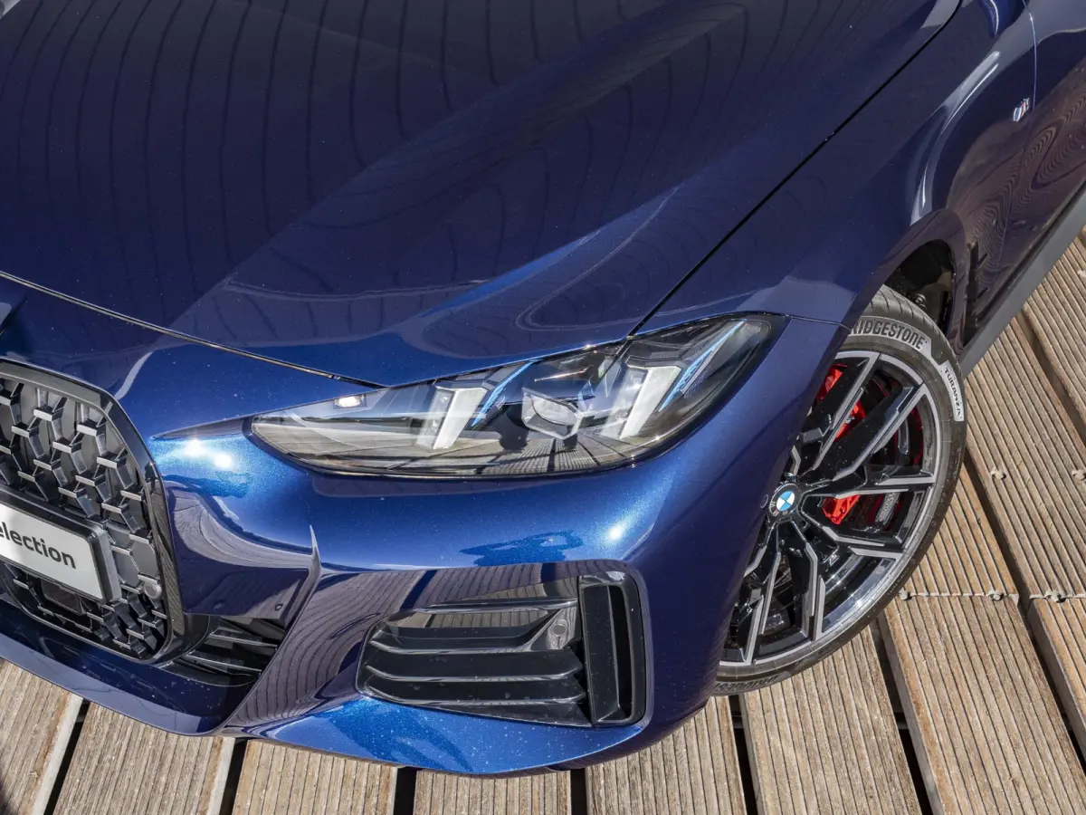 420i | M Sportpakket Pro | Comfort Access | 19 inch | HIFI | M Sportonderstel | Stuurwielrand verwarmd | Achteruitrijcamera