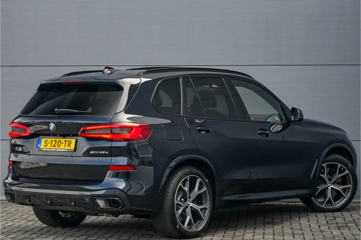 xDrive45e High Executive M-Sport Laser Pano H/K 360° Luchtv 21"