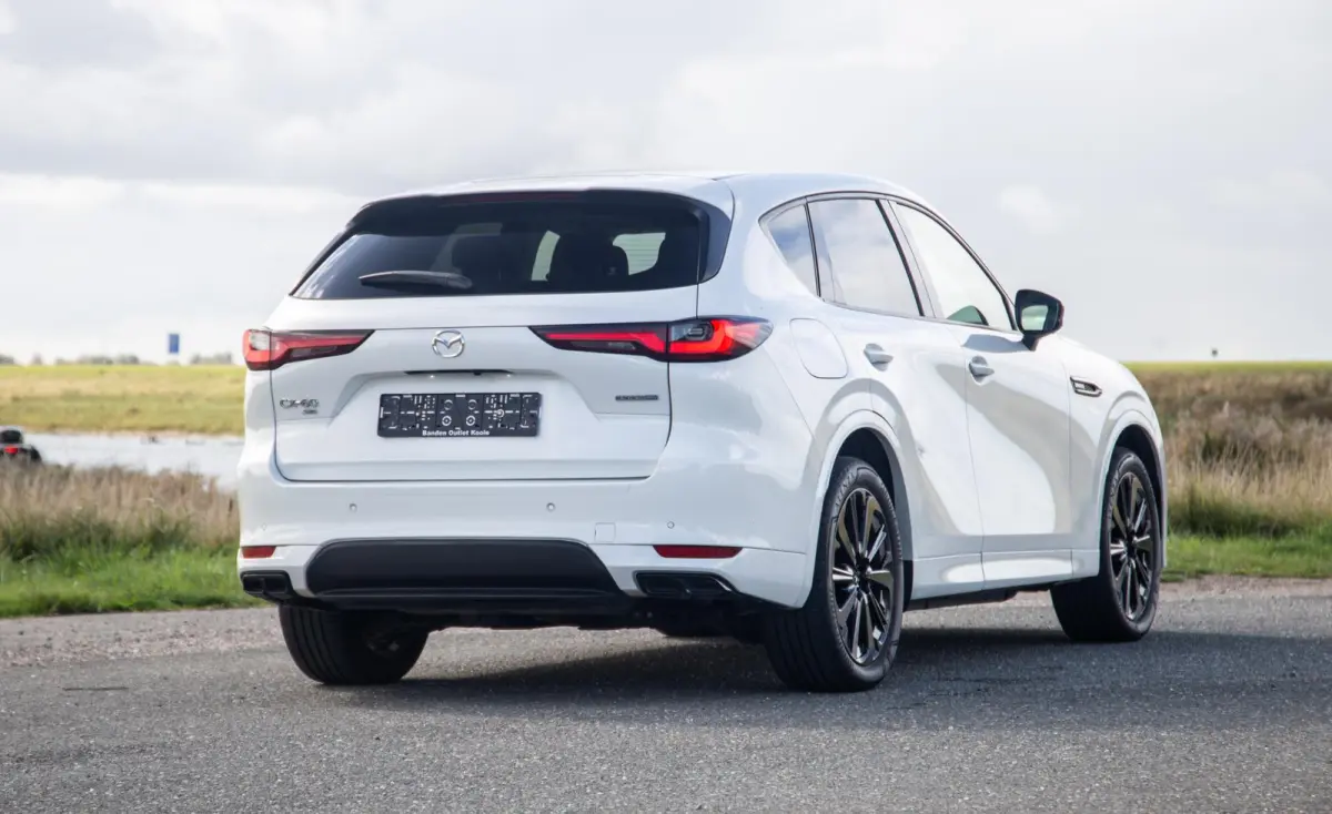 2.5 e-SkyActiv PHEV Homura Plus PANORAMA DAK / CAMERA / CARPLAY / DEALER AUTO / STOELKOELING + VERWARMING
