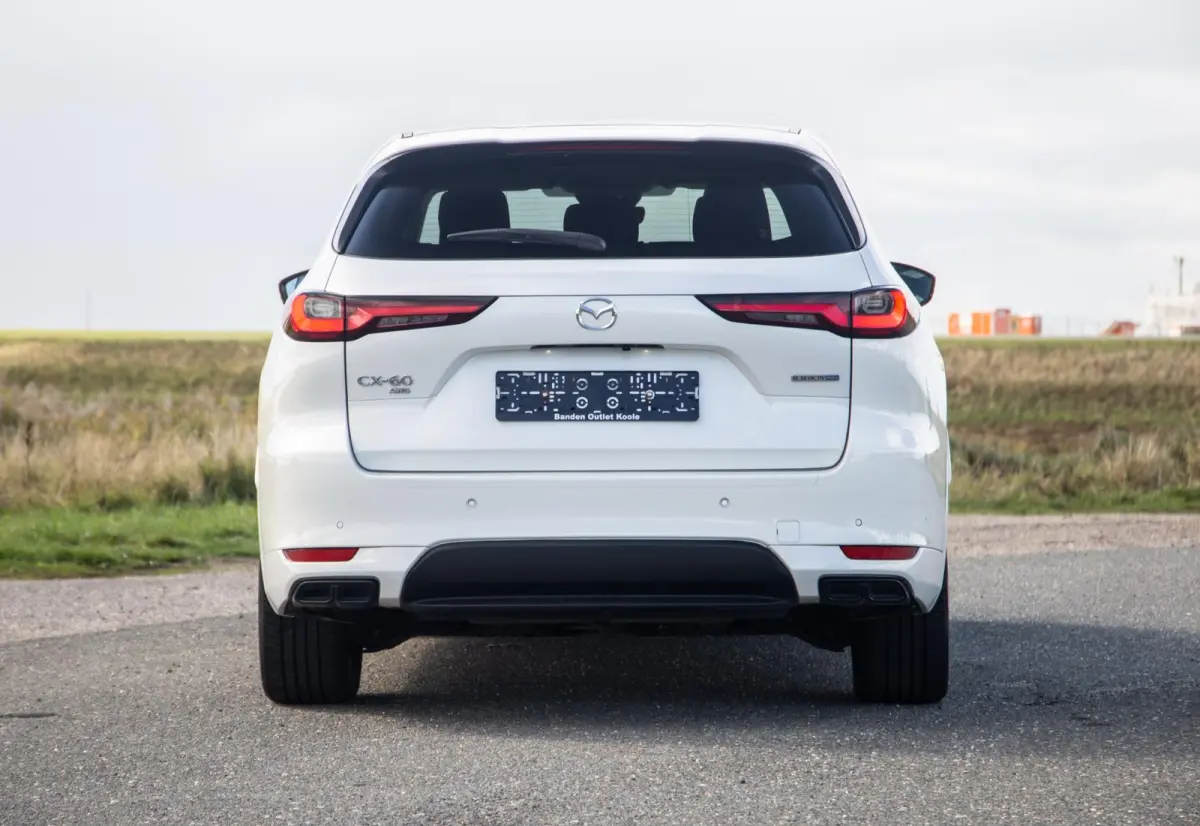 2.5 e-SkyActiv PHEV Homura Plus PANORAMA DAK / CAMERA / CARPLAY / DEALER AUTO / STOELKOELING + VERWARMING