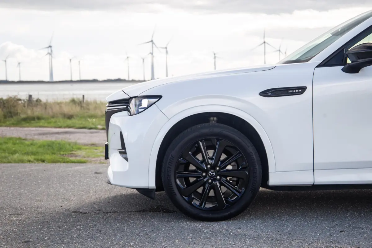 2.5 e-SkyActiv PHEV Homura Plus PANORAMA DAK / CAMERA / CARPLAY / DEALER AUTO / STOELKOELING + VERWARMING