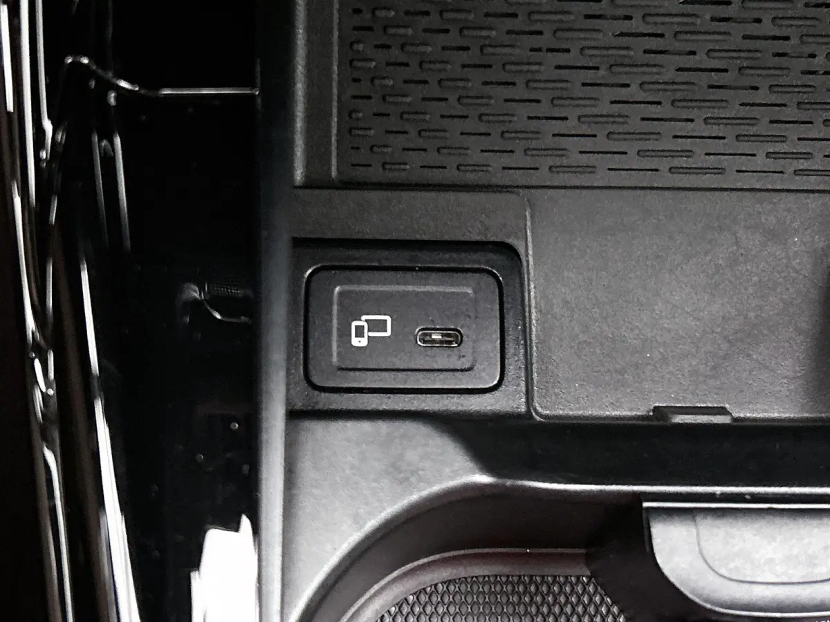 AMG 35 4MATIC Premium Plus | ACHTERUITRIJCAMERA | BURMESTER | STOELVERWARMING | SFEERVERLICHTING | MULTIBEAM LED |