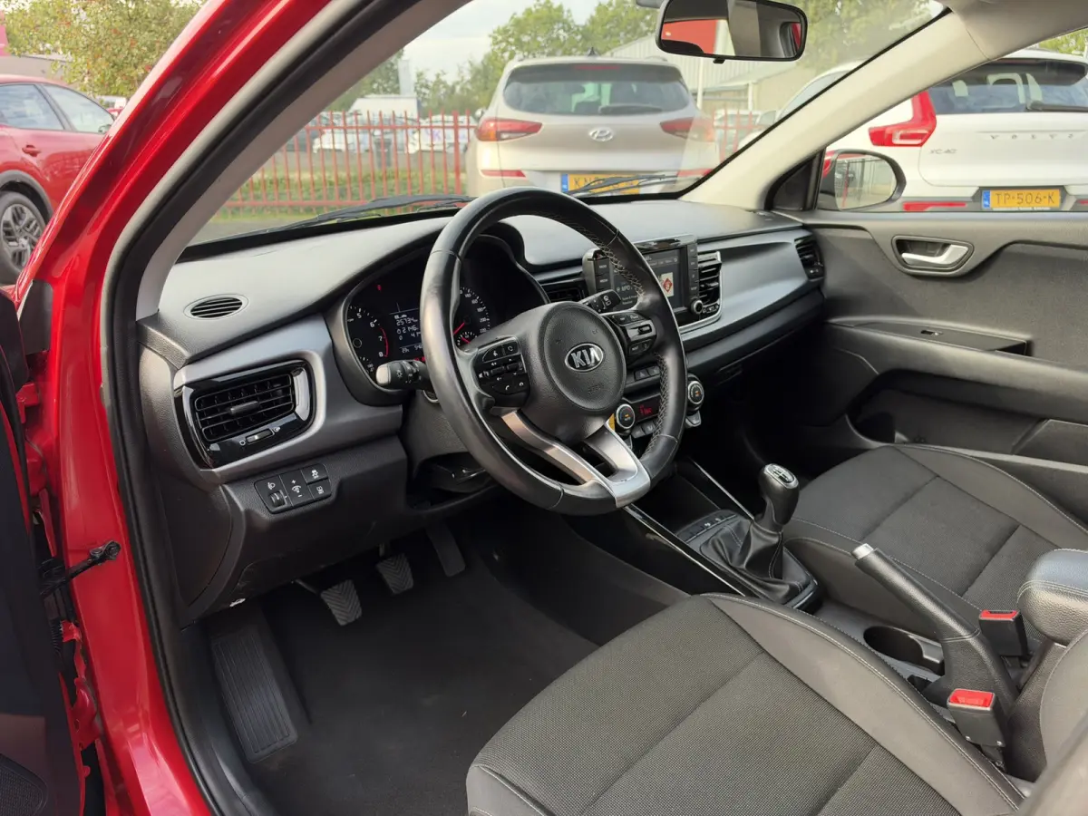 1.0 TGDI DynamicLine | Apple Carplay | Camera | Navigatie