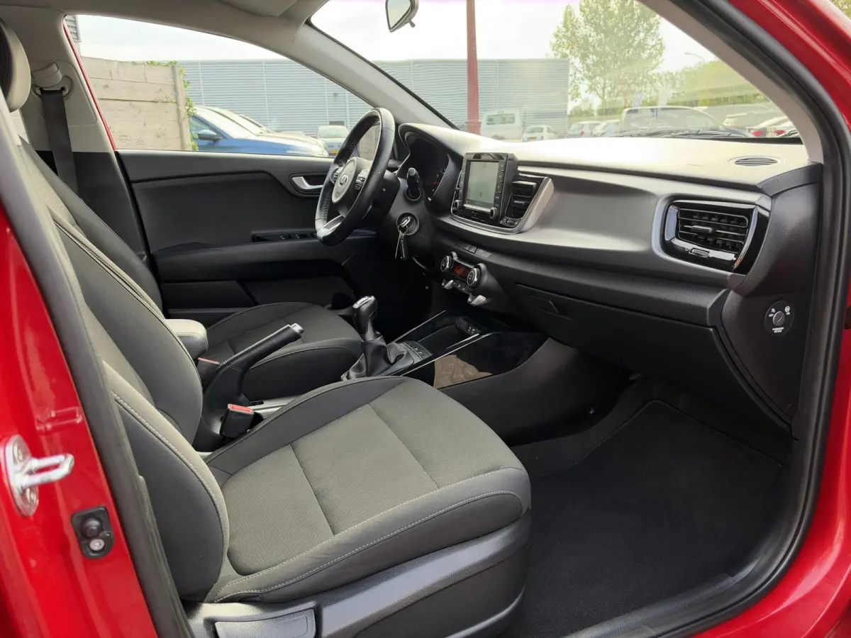 1.0 TGDI DynamicLine | Apple Carplay | Camera | Navigatie