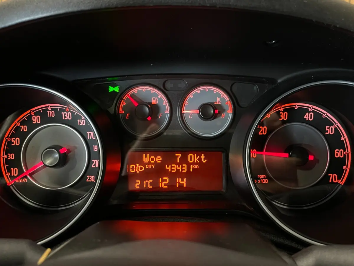 0.9 TwinAir Sempre|UNIEK, KMS NAP|NAVIGATIE|CRUISE CONTROL|CLIMATE CONTROL|PDC-A|NL-AUTO|NETTE AUTO|2E EIGENAAR|