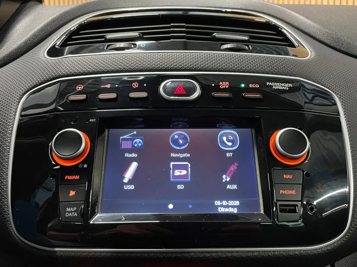 0.9 TwinAir Sempre|UNIEK, KMS NAP|NAVIGATIE|CRUISE CONTROL|CLIMATE CONTROL|PDC-A|NL-AUTO|NETTE AUTO|2E EIGENAAR|
