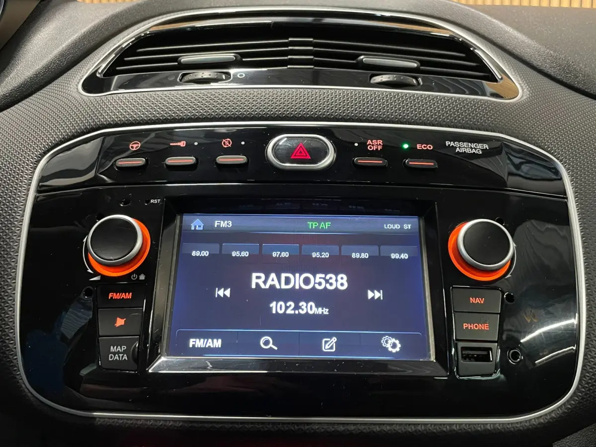 0.9 TwinAir Sempre|UNIEK, KMS NAP|NAVIGATIE|CRUISE CONTROL|CLIMATE CONTROL|PDC-A|NL-AUTO|NETTE AUTO|2E EIGENAAR|