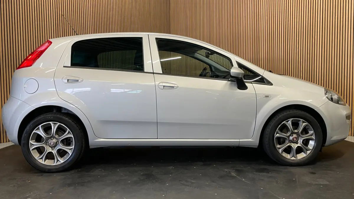 0.9 TwinAir Sempre|UNIEK, KMS NAP|NAVIGATIE|CRUISE CONTROL|CLIMATE CONTROL|PDC-A|NL-AUTO|NETTE AUTO|2E EIGENAAR|