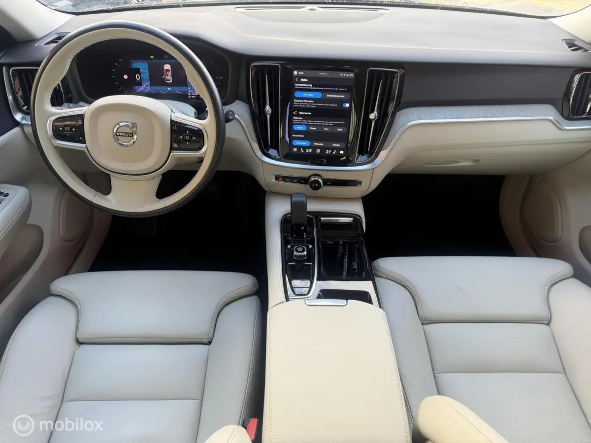 2.0 T6 Plug-in hybrid AWD Plus Bright LONG RANGE