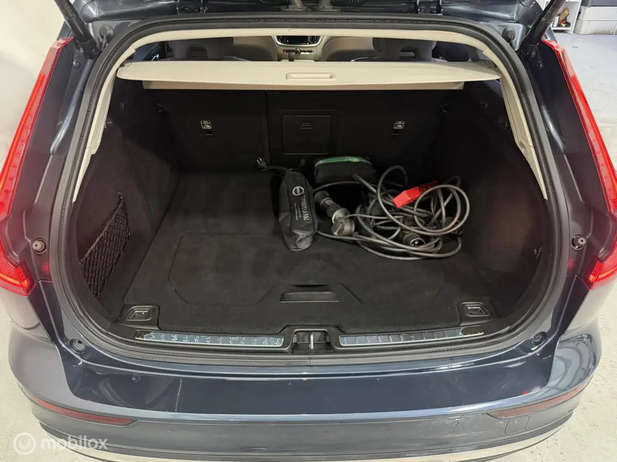 2.0 T6 Plug-in hybrid AWD Plus Bright LONG RANGE