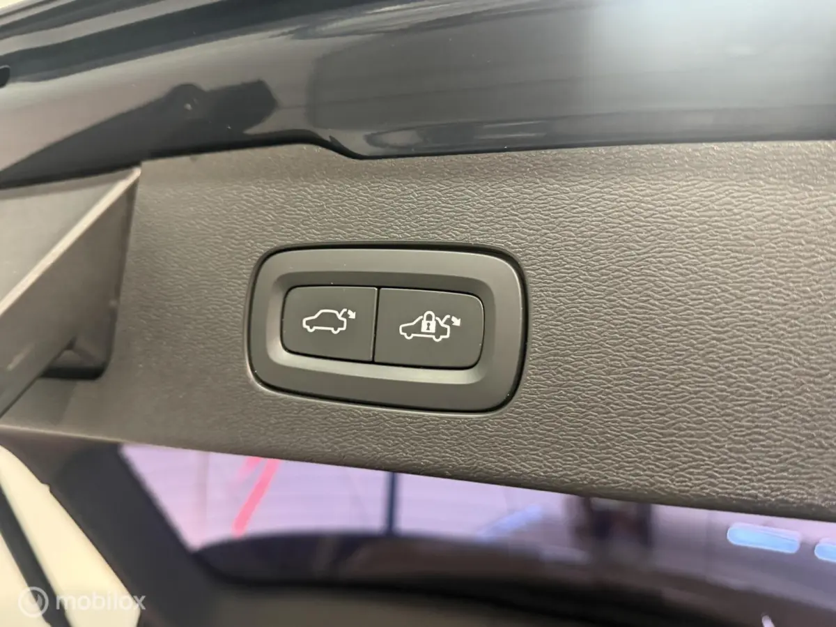 2.0 T6 Plug-in hybrid AWD Plus Bright LONG RANGE