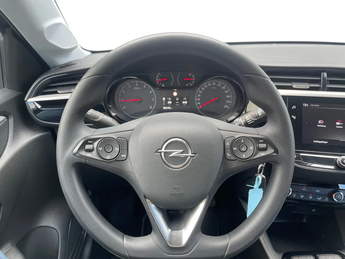 1.2 100PK Edition TREKHAAK| PARKEERSENSOR ACHTER| ELEKTRISCHE RAMEN| APPLE CARPLAY/ANDROID AUTO| CRUISE CONTROL| AIRCO