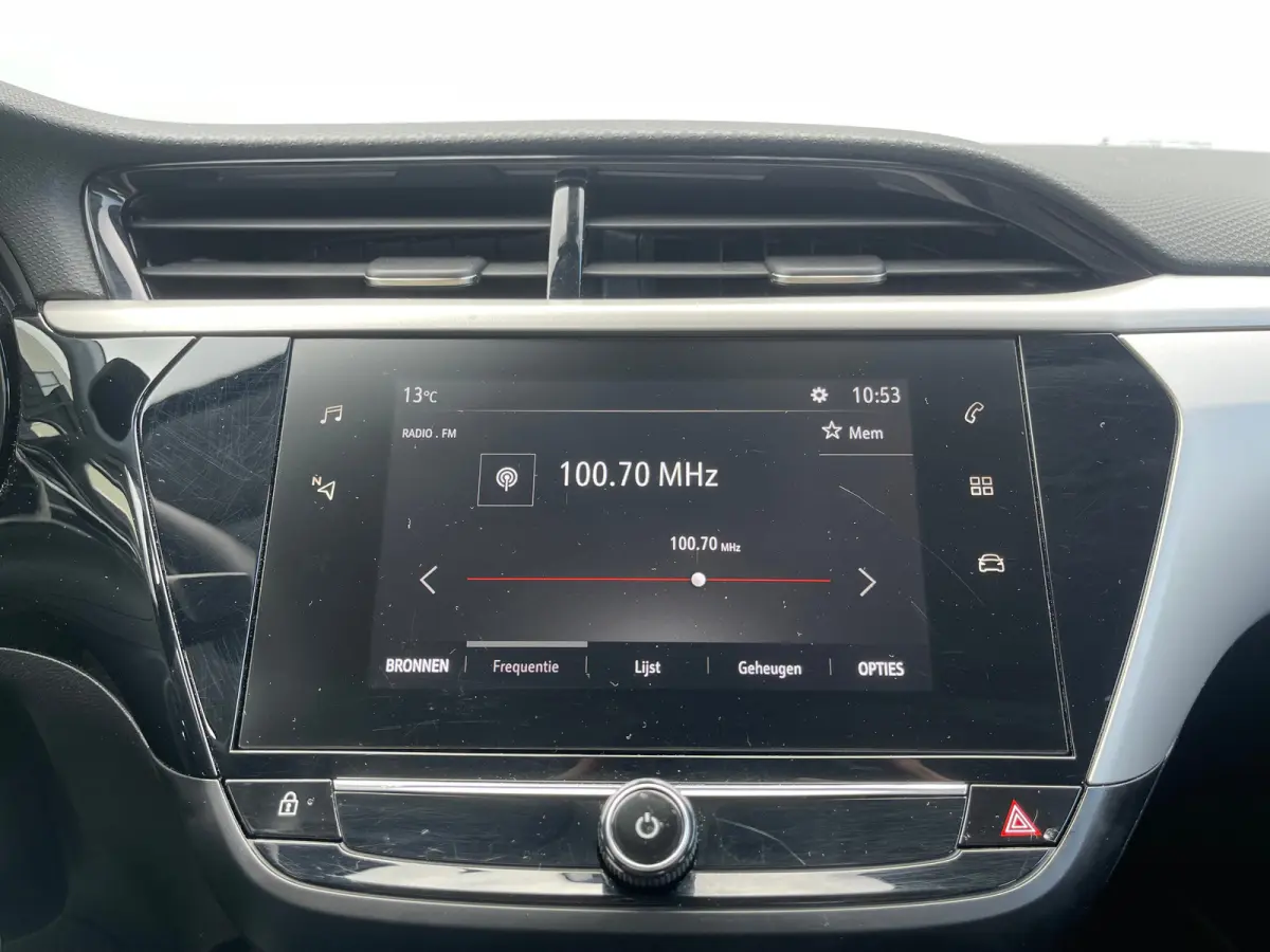 1.2 100PK Edition TREKHAAK| PARKEERSENSOR ACHTER| ELEKTRISCHE RAMEN| APPLE CARPLAY/ANDROID AUTO| CRUISE CONTROL| AIRCO