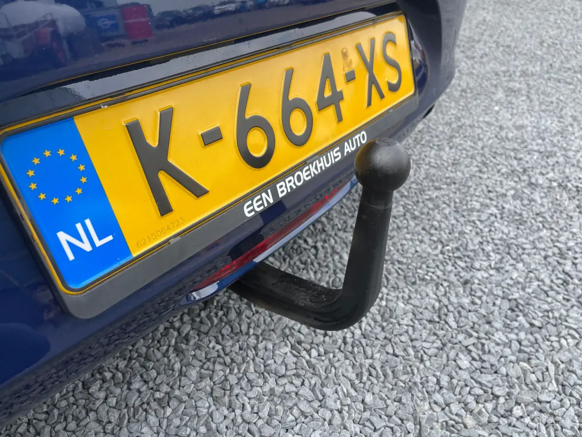1.2 100PK Edition TREKHAAK| PARKEERSENSOR ACHTER| ELEKTRISCHE RAMEN| APPLE CARPLAY/ANDROID AUTO| CRUISE CONTROL| AIRCO