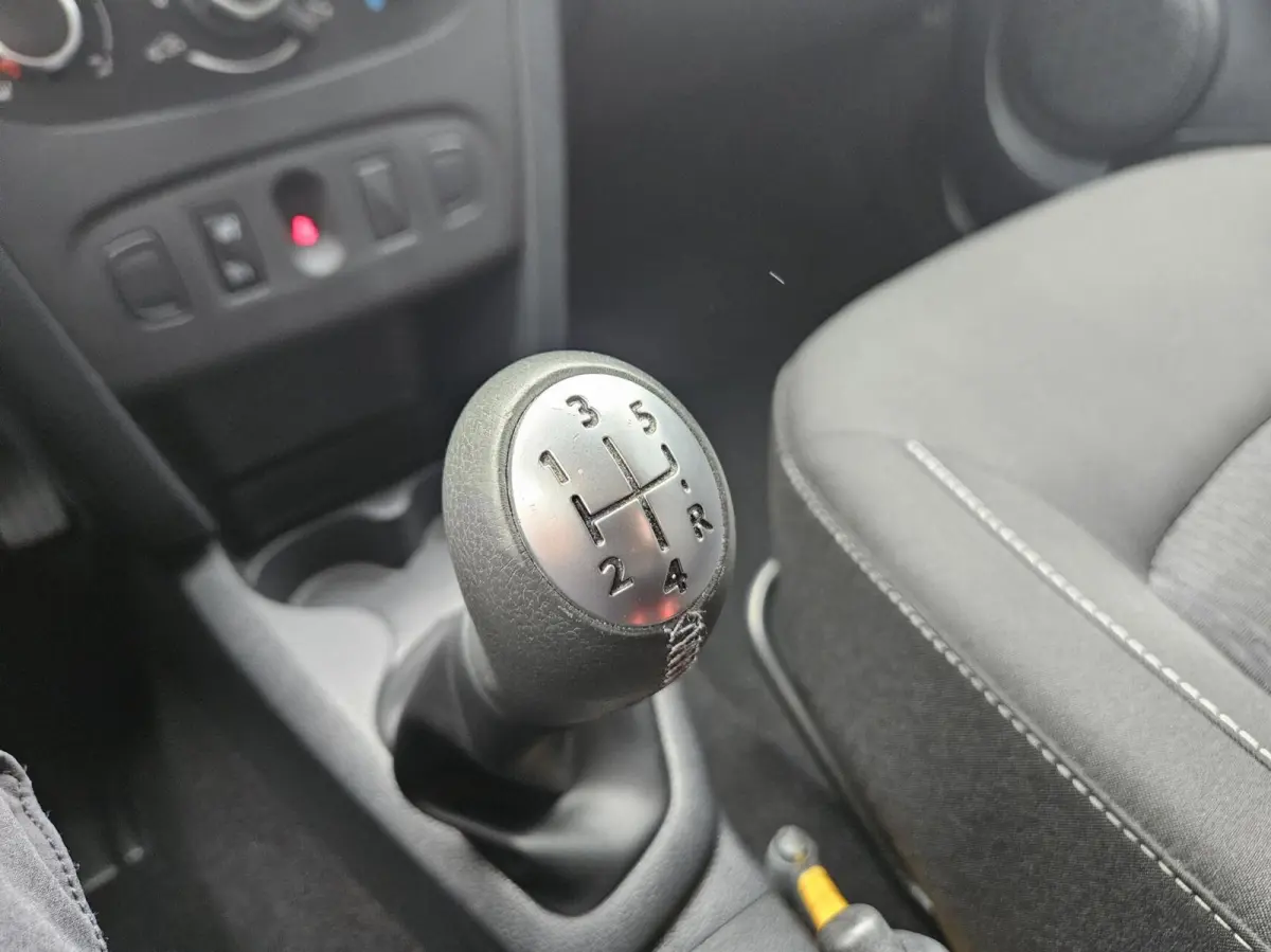 0.9 TCe Laureate AIRCO | CRUISE | TREKHAAK| LAGE KM ST NAP!