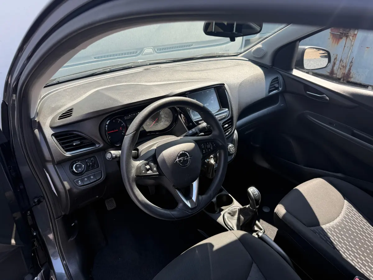 1.0 75PK Online Edition | PARKEERSENSOREN ACHTER| AIRCO| CRUISE CONTROL| DAB| NAVI| DAKRAILS| HOGE INSTAP